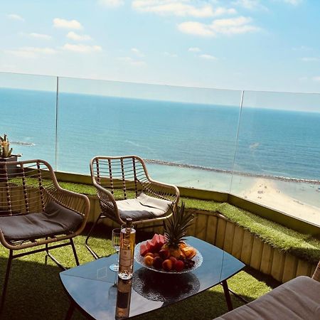 Sea-Front Apartment Netanya Bagian luar foto