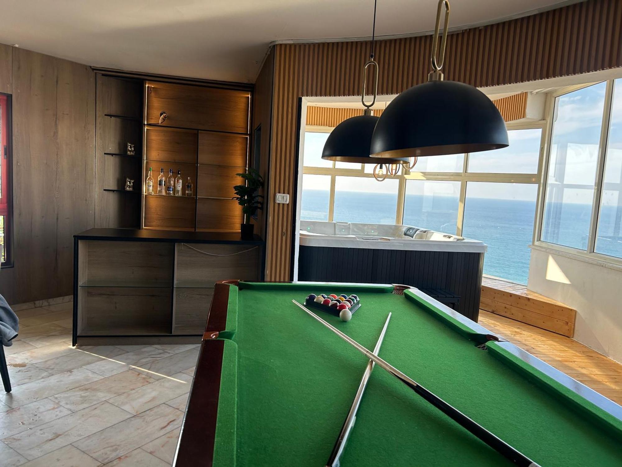 Sea-Front Apartment Netanya Bagian luar foto